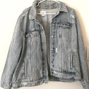 Boyfriend Ripped Light-Wash Jean Jacket